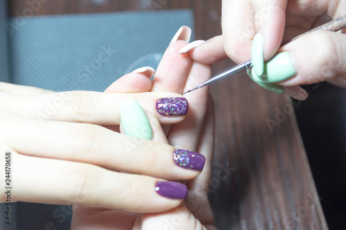 Apparatus manicure, preparing nails for gel polish, the process of coating and the finished result