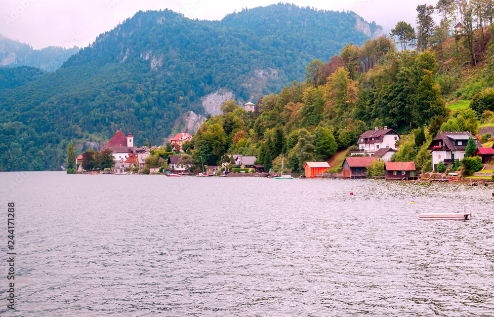 Naklejka premium Alpbach lake in the austrian alps on a sunny day.