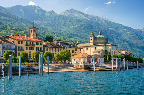 Hafen und Promenade von Cannobio am Lago Maggiore, Italien 