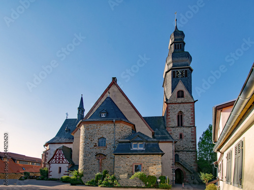 Pfarrkirche St. Peter und Paul in Hofheim am Taunus, Hessen, Deutschland 