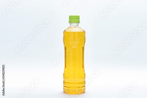 ペットボトルのお茶