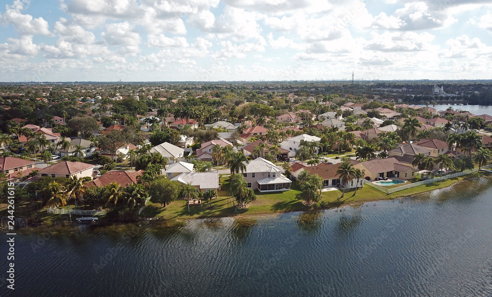 Waterfront homes in Florida