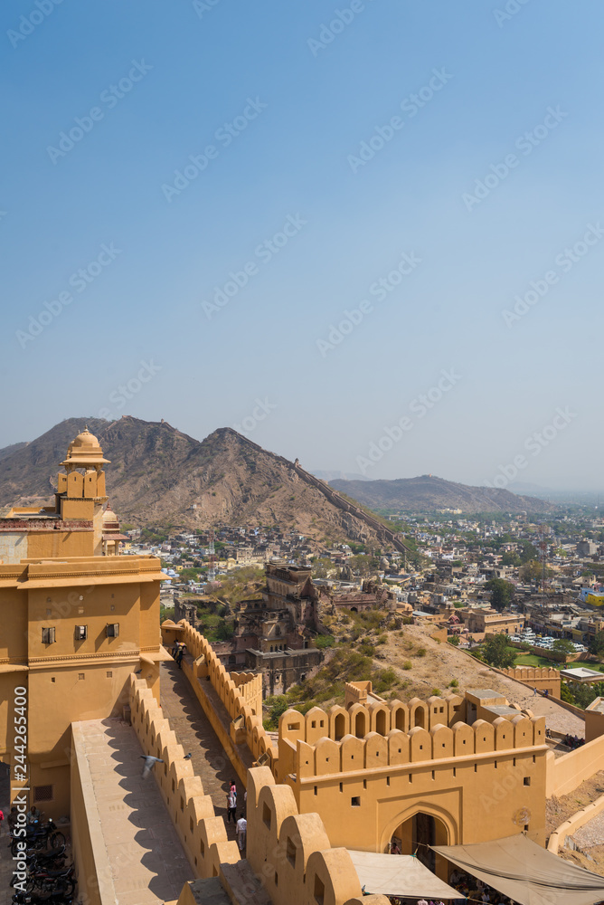 Obraz premium Amber fort (Public place) : The Beautiful architecture in (Pink City) Jaipur, Rajasthan, India