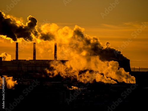 Industrial plant emitting heavy smoke