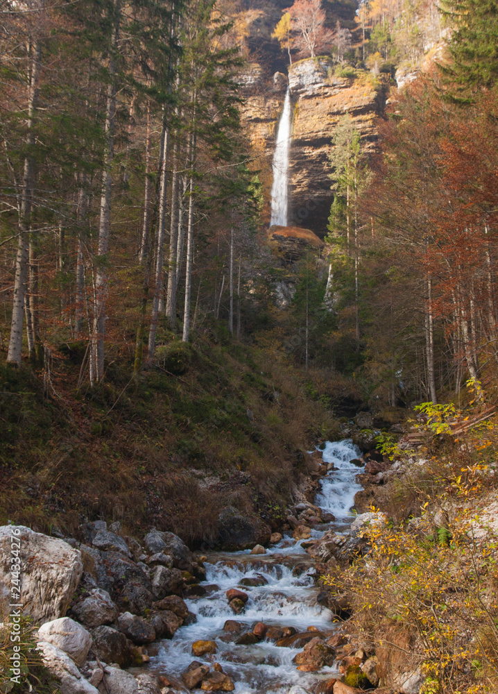 Obraz premium Pericnik waterfall