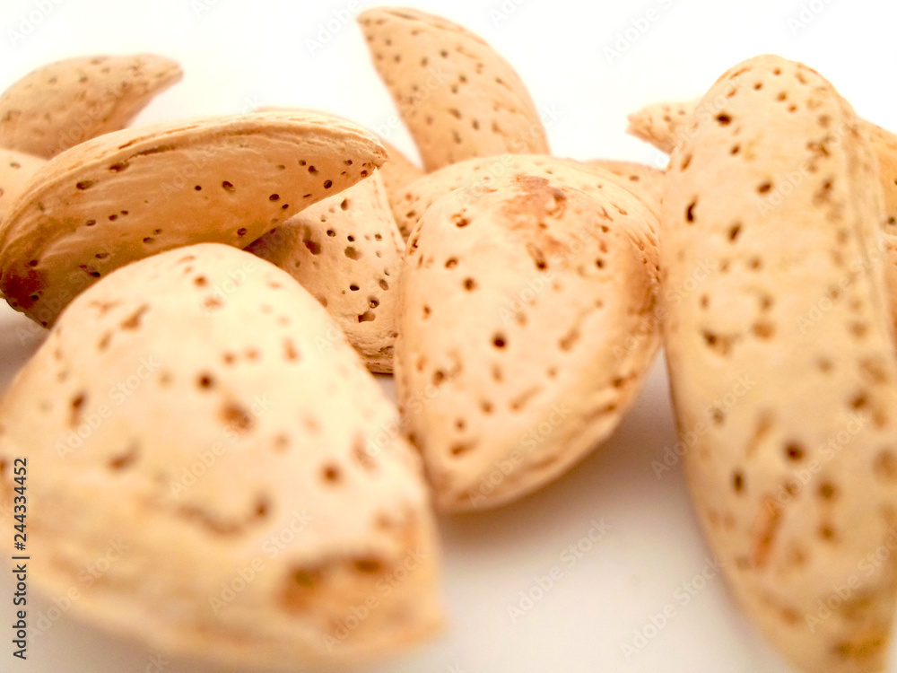 Whole Broken Cracked Almond Nuts Whole Broken Cracked Almond Nuts
