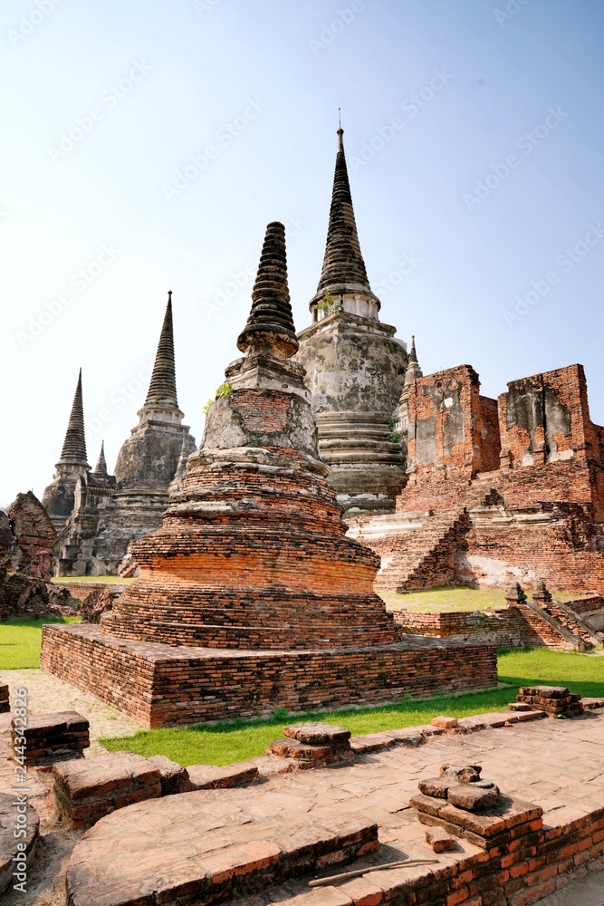 The Wat Mongkol Bophit is a Buddhist temple located in Ayutthaya, Thailand. This place also be one of ayutthaya historical park.