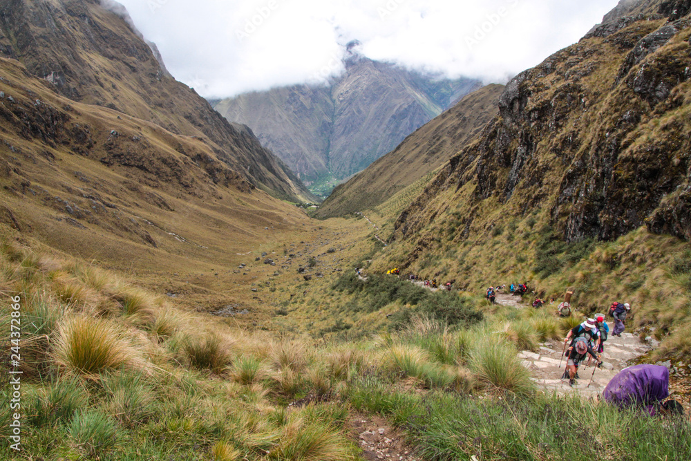Atemberaubende Landschaft des Inka Trail in Peru