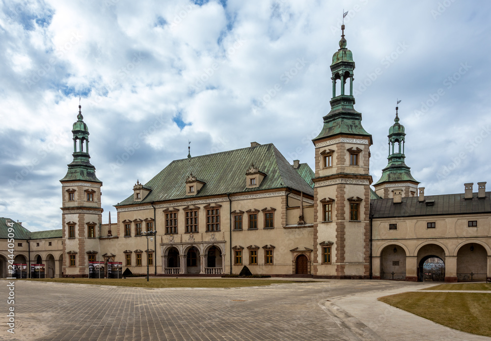 Pałac Biskupów Krakowskich, Kielce