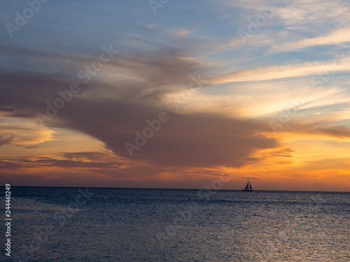 Cloudy sunset in Aruba © Melanie