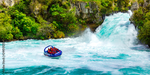 Huke falls jet boating 