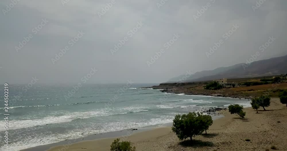 beautiful view from the top of the ocean with waves