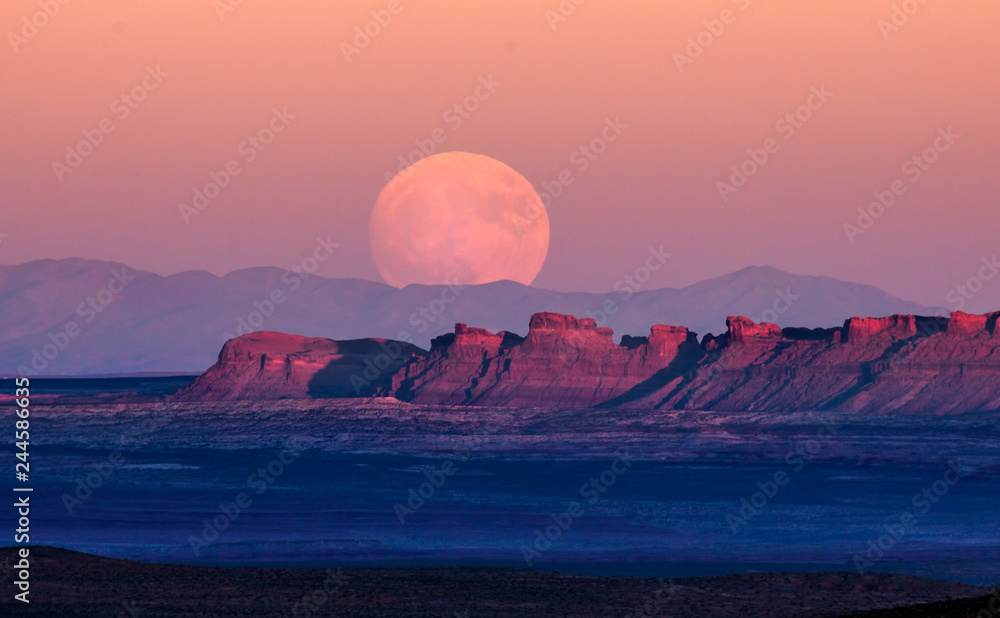 Monument Valley Moon Rising - obrazy, fototapety, plakaty 