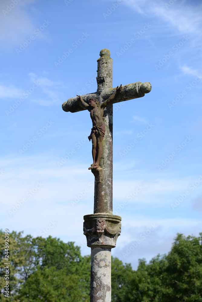 Steinkreuz in Locronan, Bretagne