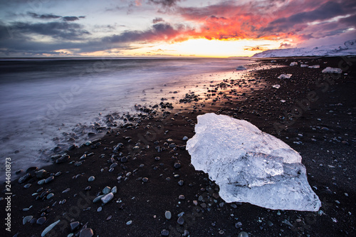 Beautiful sunset over famou...