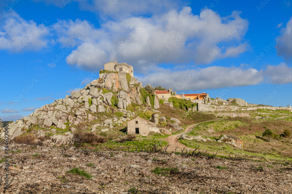 Vista do Santuario da Peninha em Sintra Portugal