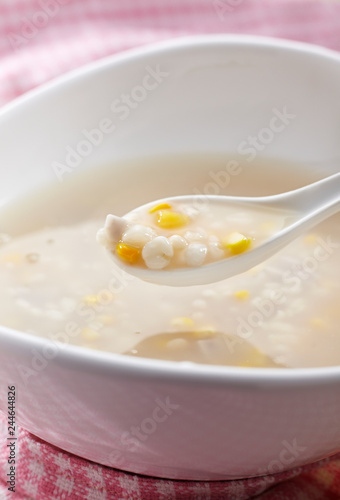 Delicious Chinese cuisine, Corn sugar water