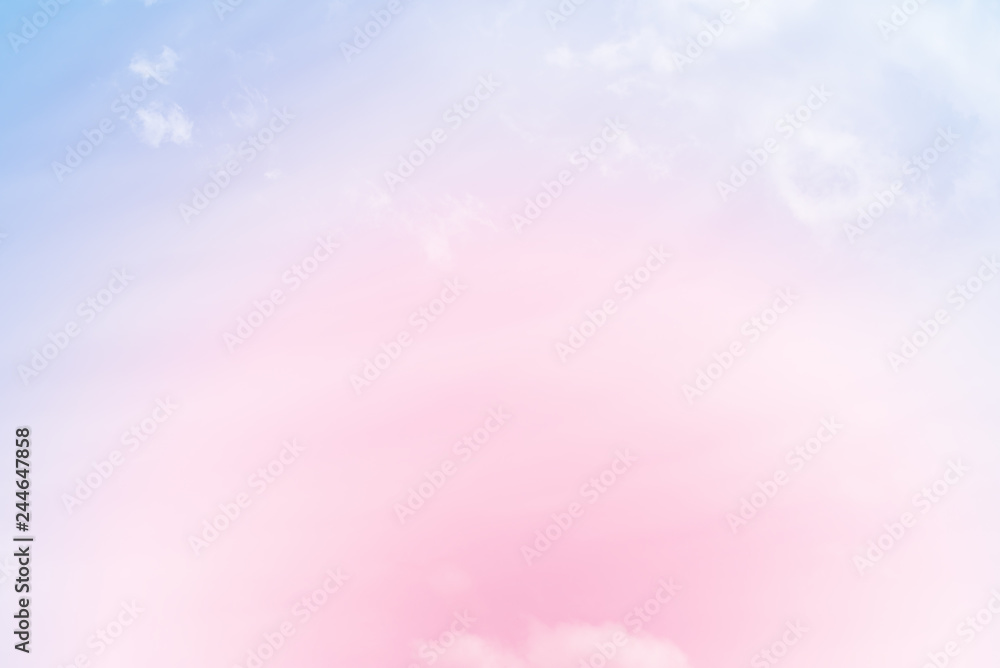 Obraz premium Sun and cloud background with a pastel colored