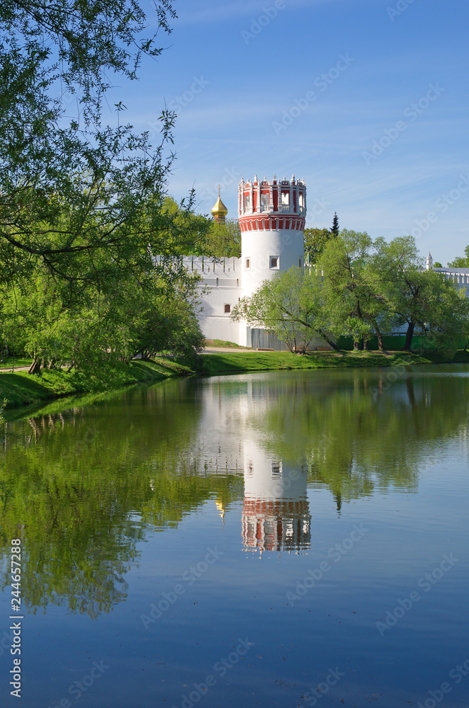 Naprudnom tower of the Novodevichy convent in spring Sunny day. Moscow, Russia Naprudnom tower of the Novodevichy convent in spring Sunny day. Moscow, Russia