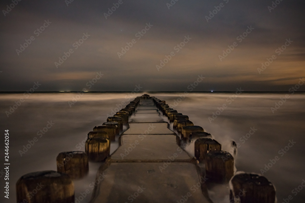 Fototapeta premium nachts am meer