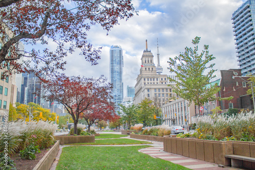 Valokuva Downtown Toronto in the Fall