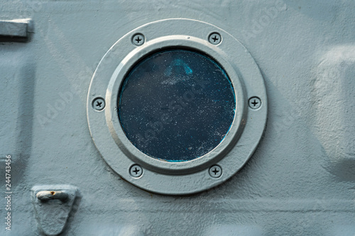 porthole hatch door.
