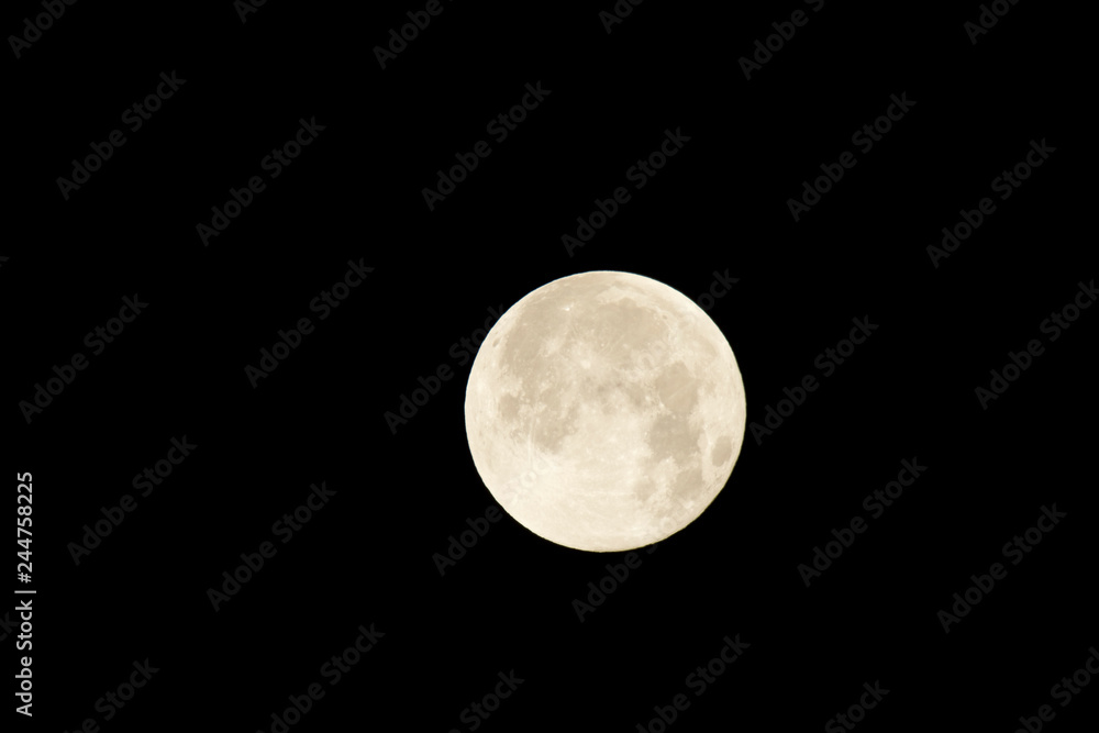 The moon will pass through Earth's shadow 01-23-2019 in the only total lunar eclipse. The Moon is an astronomical body that orbits planet Earth and is Earth's only permanent natural satellite. The moon will pass through Earth's shadow 01-23-2019 in the only total lunar eclipse. The Moon is an astronomical body that orbits planet Earth and is Earth's only permanent natural satellite.