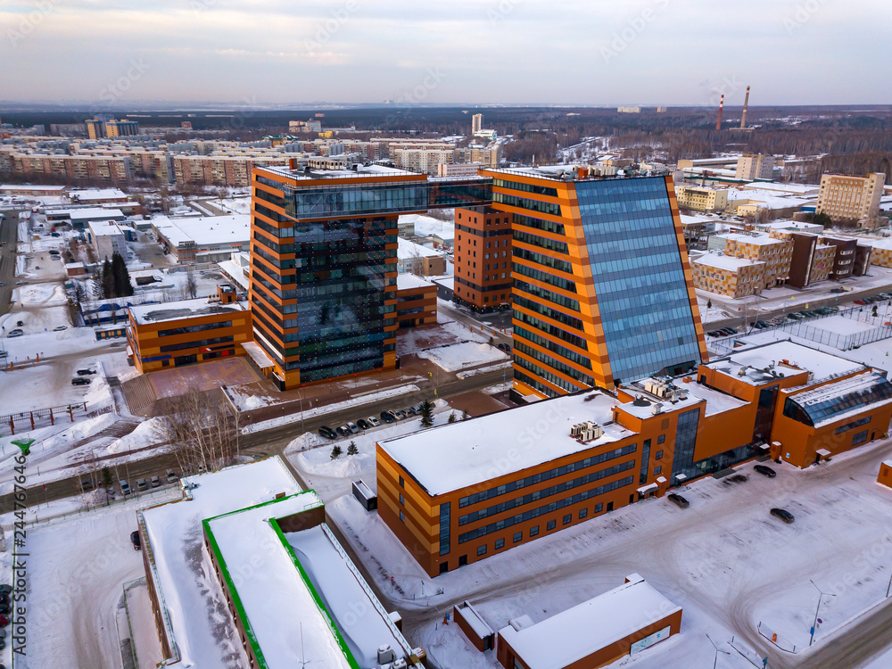 Φωτογραφία Aerial view of academpark technopark of the Novosibirsk Academic Township - larg