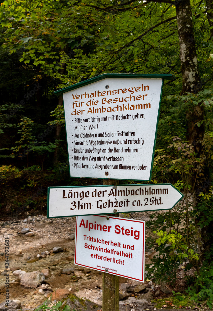 Verhaltensregeln für Wanderer in der Almbachklamm in Berchtesgaden