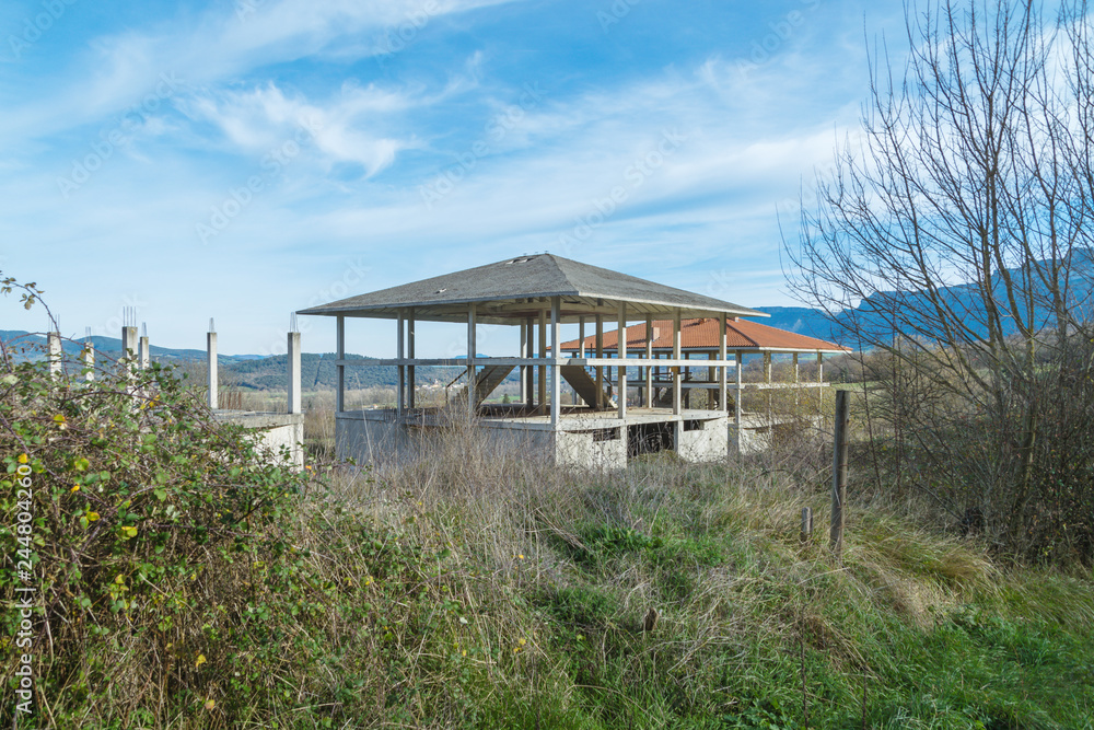 House unbuilt in the countryside