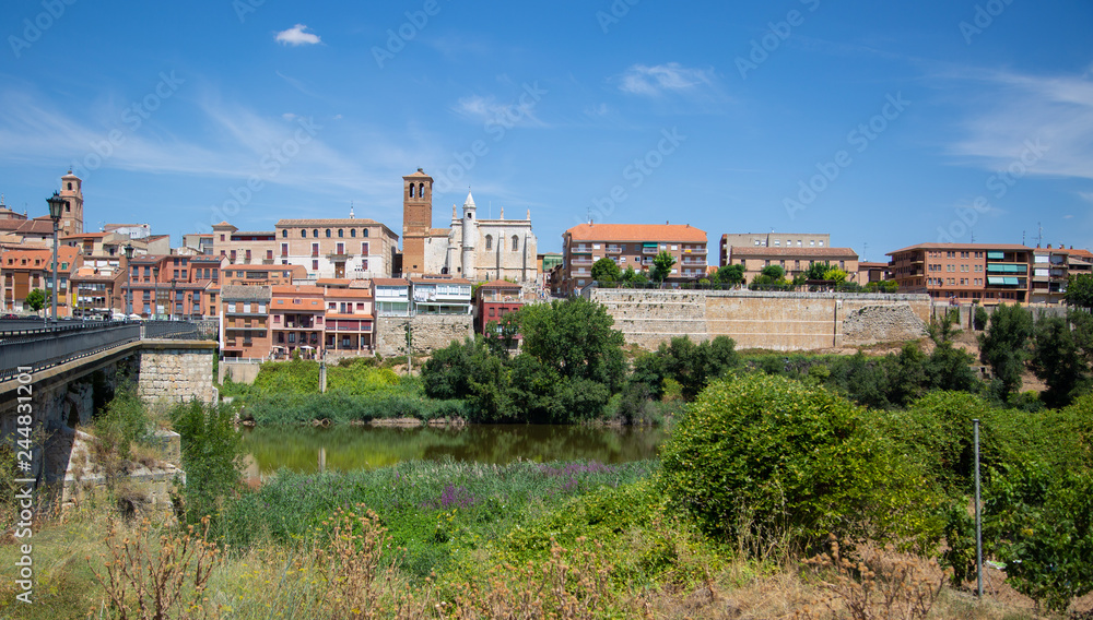 Paisaje urbano en Tordesillas, Valladolid