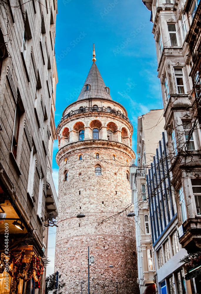 İstanbul travel concepts.İstanbul galata tower view