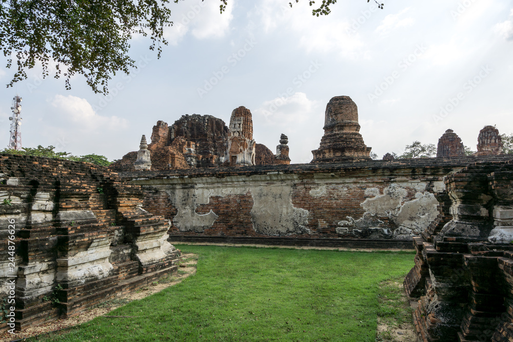 Wat Mahathat Prang