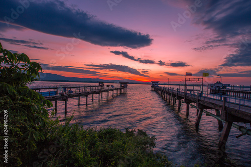 Background view Close-up of panoramic views  sea  bridge  twilight sky  is a natural beauty  the wallpaper of the morning sun. 