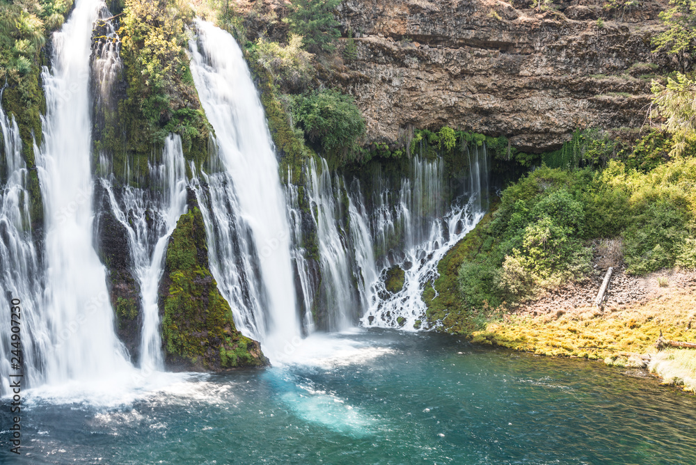 Fototapeta premium Burney Falls, McArthur-Burney Falls Memorial State Park, California, United States