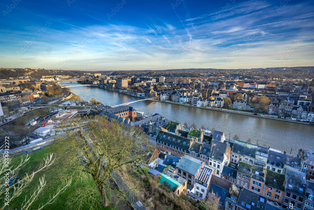 Obraz premium Vue de la ville de Namur depuis la Citadelle