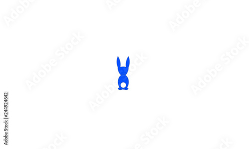blauer Hase von hinten ohne Schatten