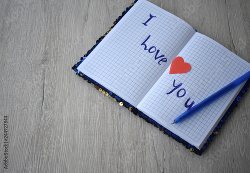 Fotografía Declaration of love inscription in a notebook.