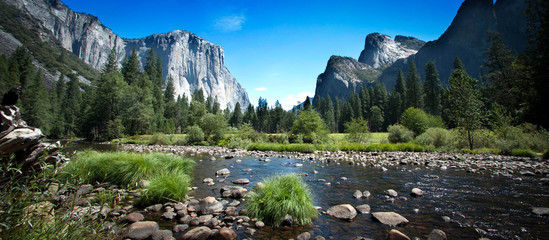Fotobehang Natuurpark Yosemite vallei in Californië  © Brad Pict