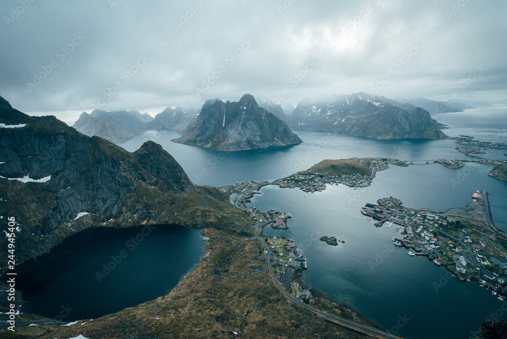 Naklejka premium Reinebringen