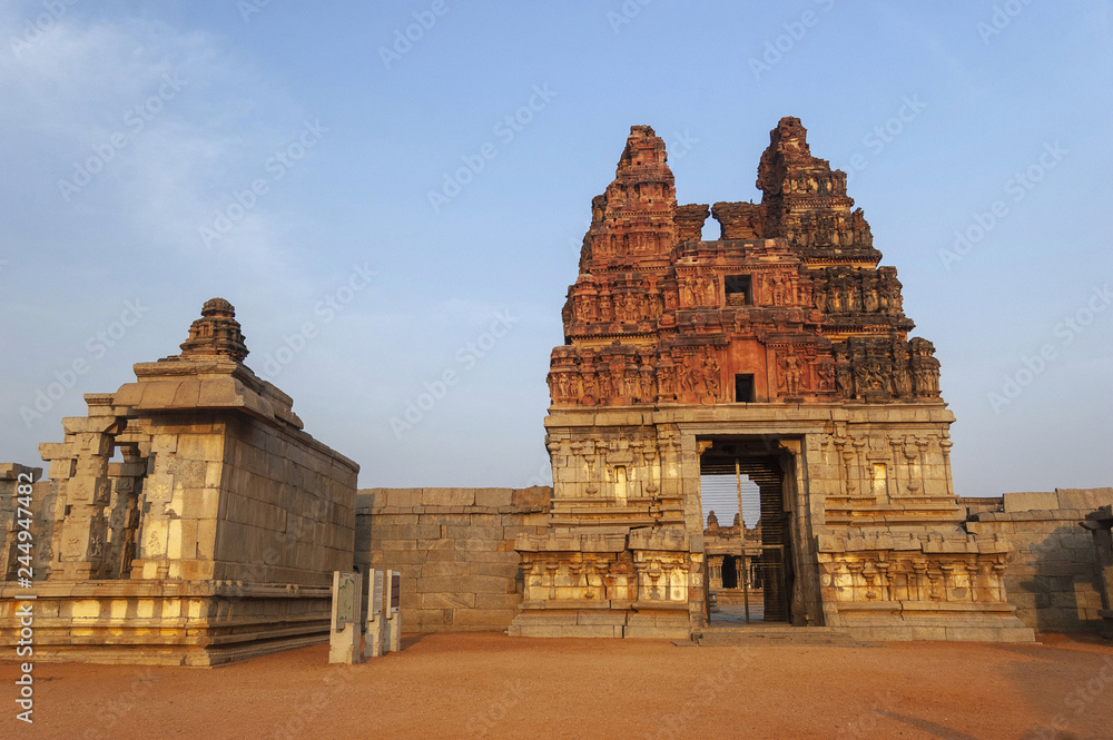 Fototapeta premium Vittala Temple entrance Gopuram at Hampi, Karnataka, India.