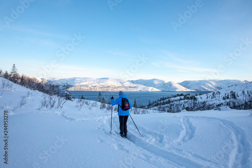 Skiing in mountains © Gunnar E Nilsen