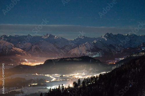 Das Oberallgäu bei Nacht im Winter © Basti Heckl