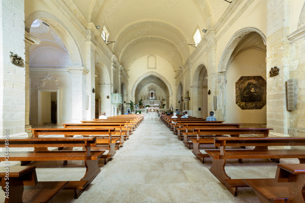 Interno Chiesa di San Giacomo a Cagliari