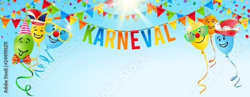 Bunte Luftballons mit lustigen Gesichtern, Konfetti, Wimpel Girlanden vor sonnigem Himmel - Karneval Typographie