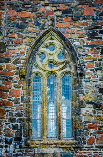 Fototapet Gothis Window Detail from Iona Abbey