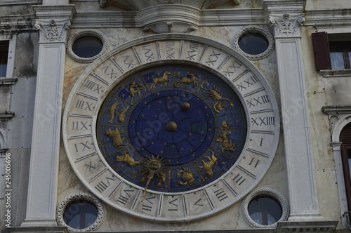 Relógio Astrológico de Veneza photo
