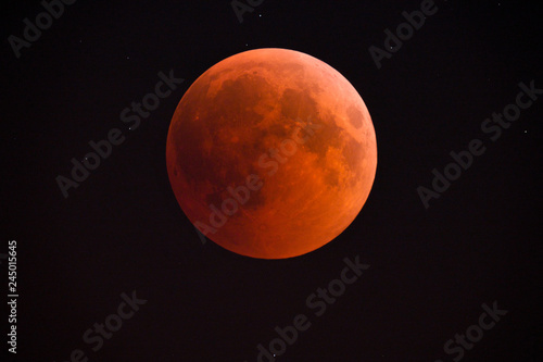 Total lunar eclipse © Allex