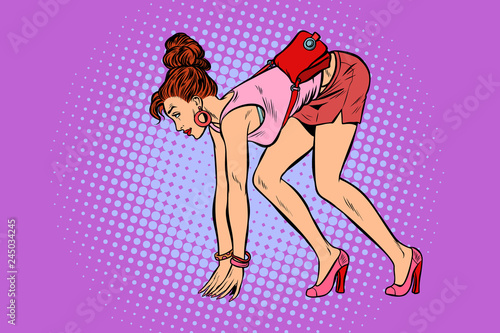 running sports. beautiful woman in starting position