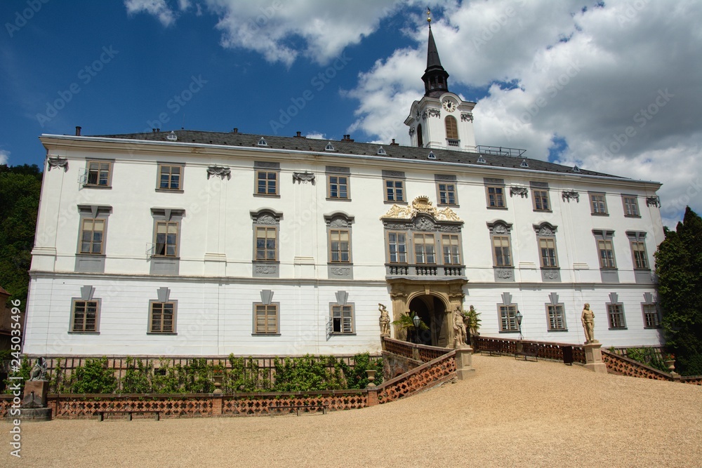 Originally medieval stronghold was reconstructed into a Renaissance castle. Later it was adapted in Baroque and Empire style. The castle is surrounded by romantic park, gardens, and a colonnade